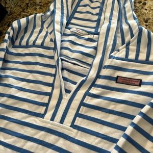 Vineyard vines coverup hoodie dress and palm print shorts